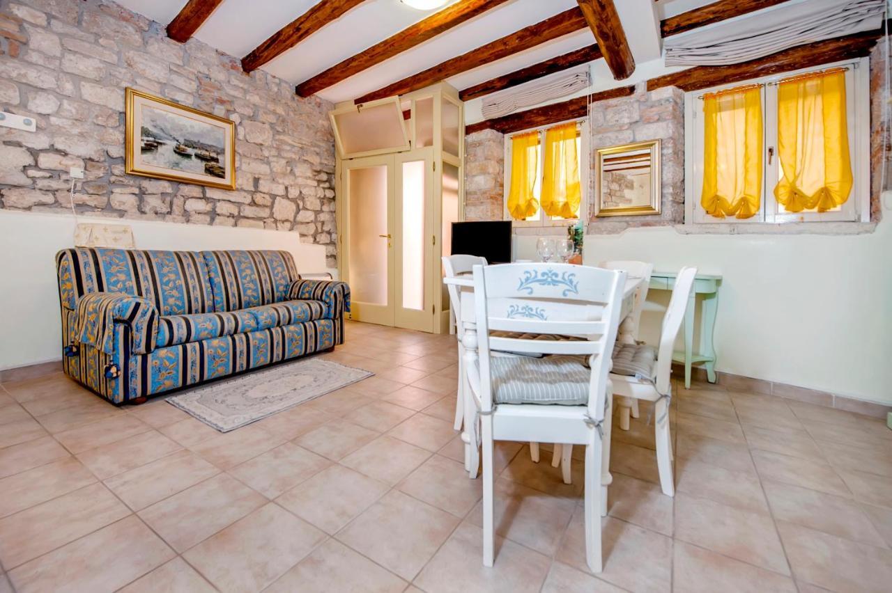 Guest House Sotto I Volti Centro Storico Rovinj Bagian luar foto