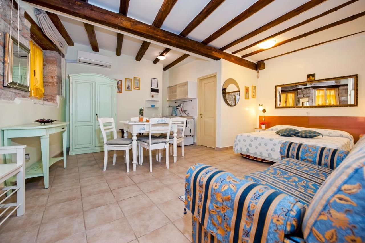 Guest House Sotto I Volti Centro Storico Rovinj Bagian luar foto